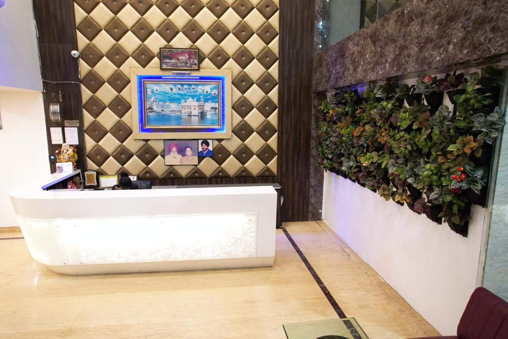 Hotel Sheetal International Rāipur Exterior foto